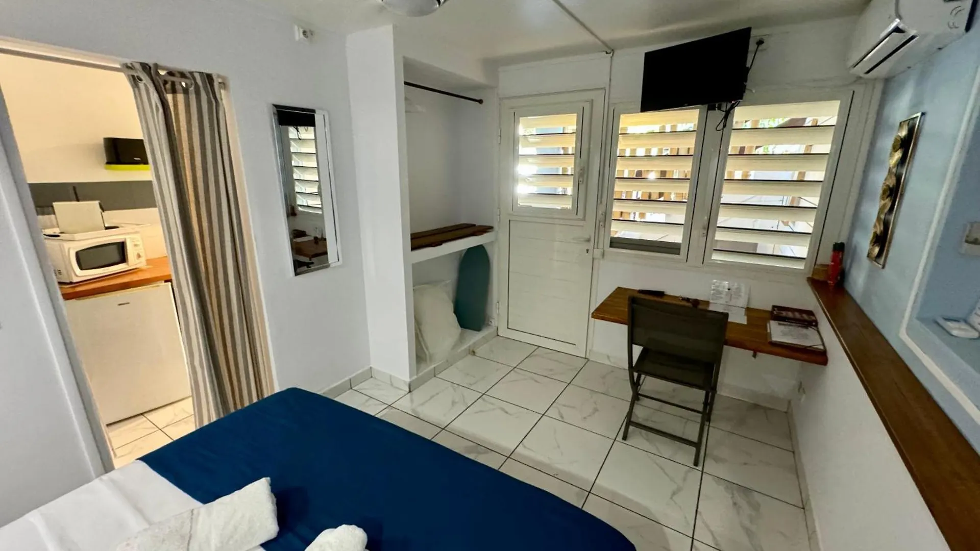 Kazajany Apartment Terre-De-Haut 0*,
